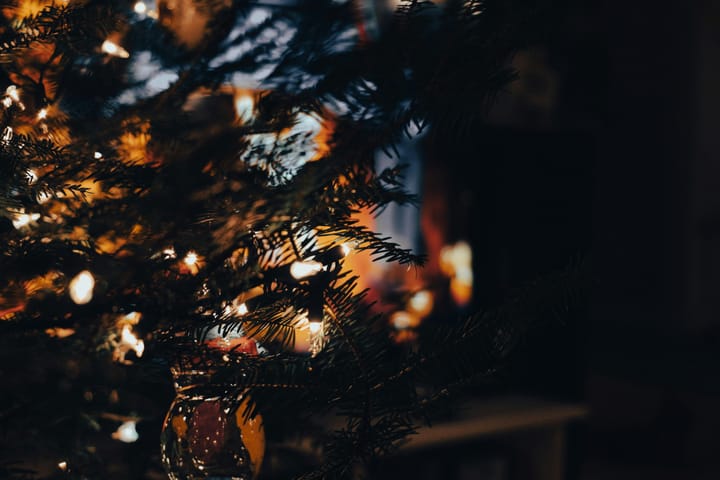 "And I heard Jeff exclaim, As they strolled out of sight, "Merry Christmas to all" - You take credit cards, right?" -- "Outsiders" comic