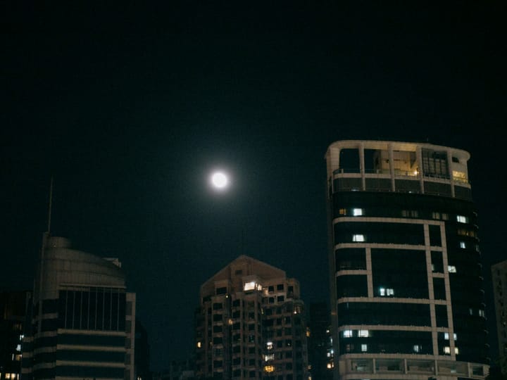 Good night, Austin, Texas, wherever you are!