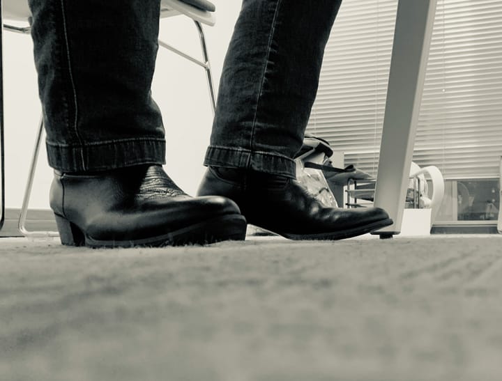 Joe's sister puts spaghetti in her shoes!