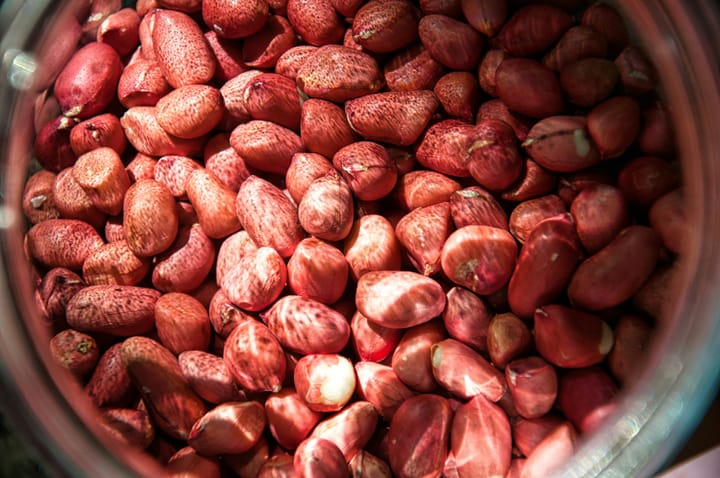 It's raisins that make Post Raisin Bran so raisiny ...